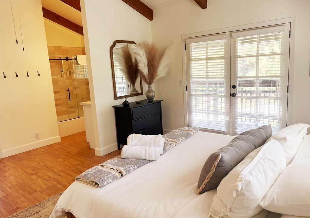 Photo of Bedroom in Three Rivers