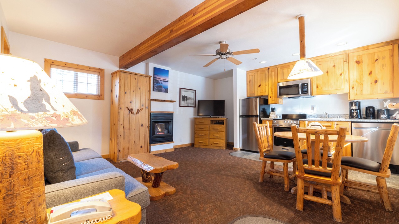 Photo of Bedroom in Tahoya Shores