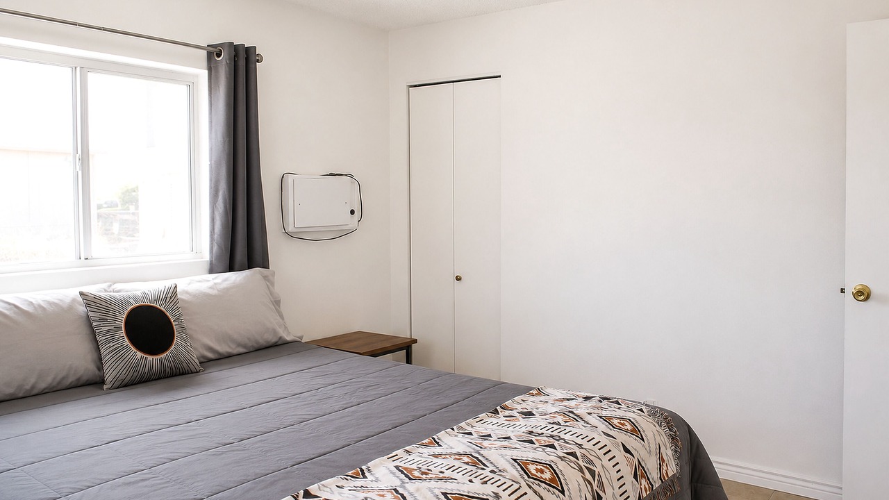 Photo of Bedroom in Topock