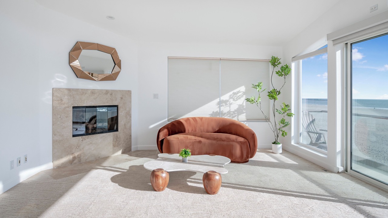 Photo of Livingroom in Hollywood Beach