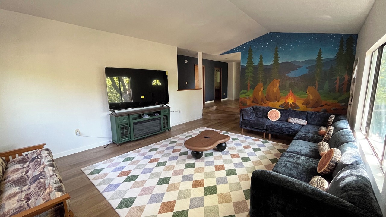 Photo of Livingroom in Murphys