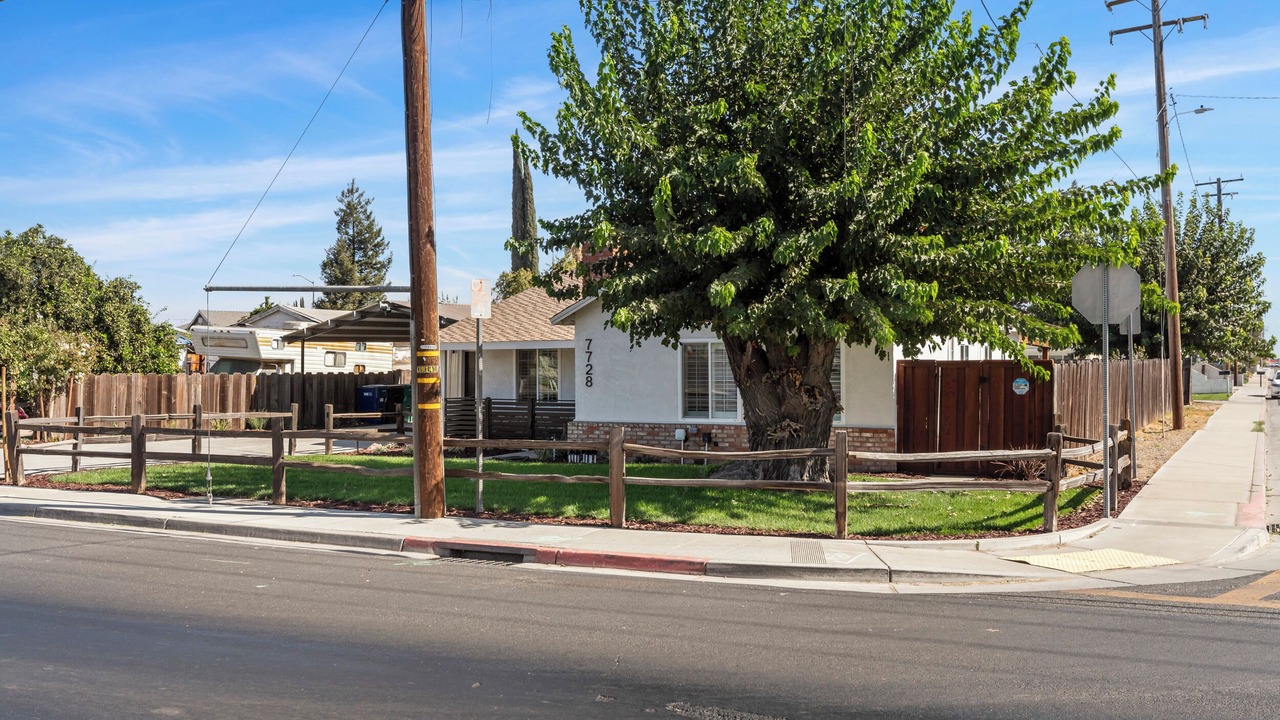 Photo of Others in Hilmar