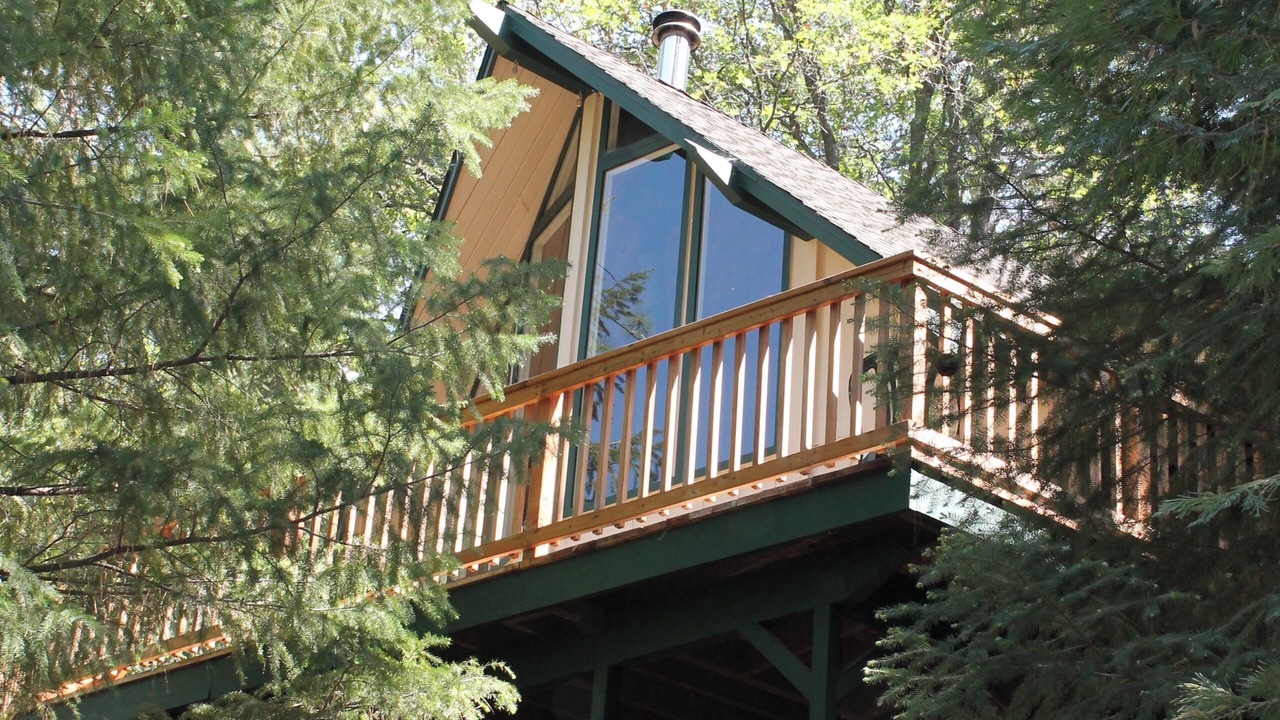 Photo of Outdoor in Groveland