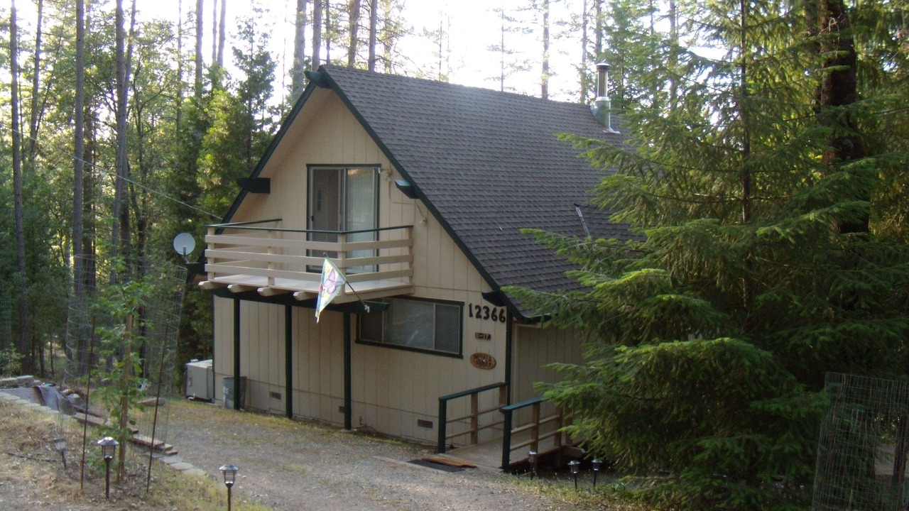 Photo of Outdoor in Groveland