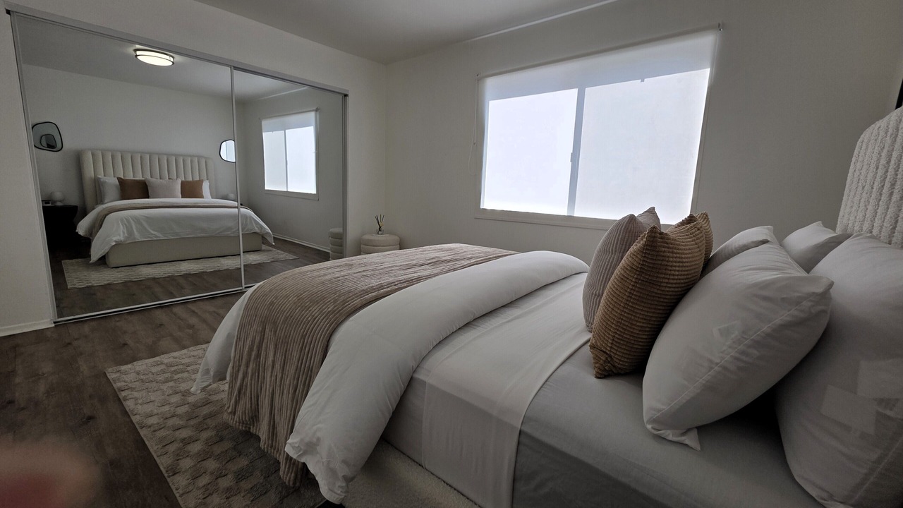 Photo of Bedroom in Beverly Hills