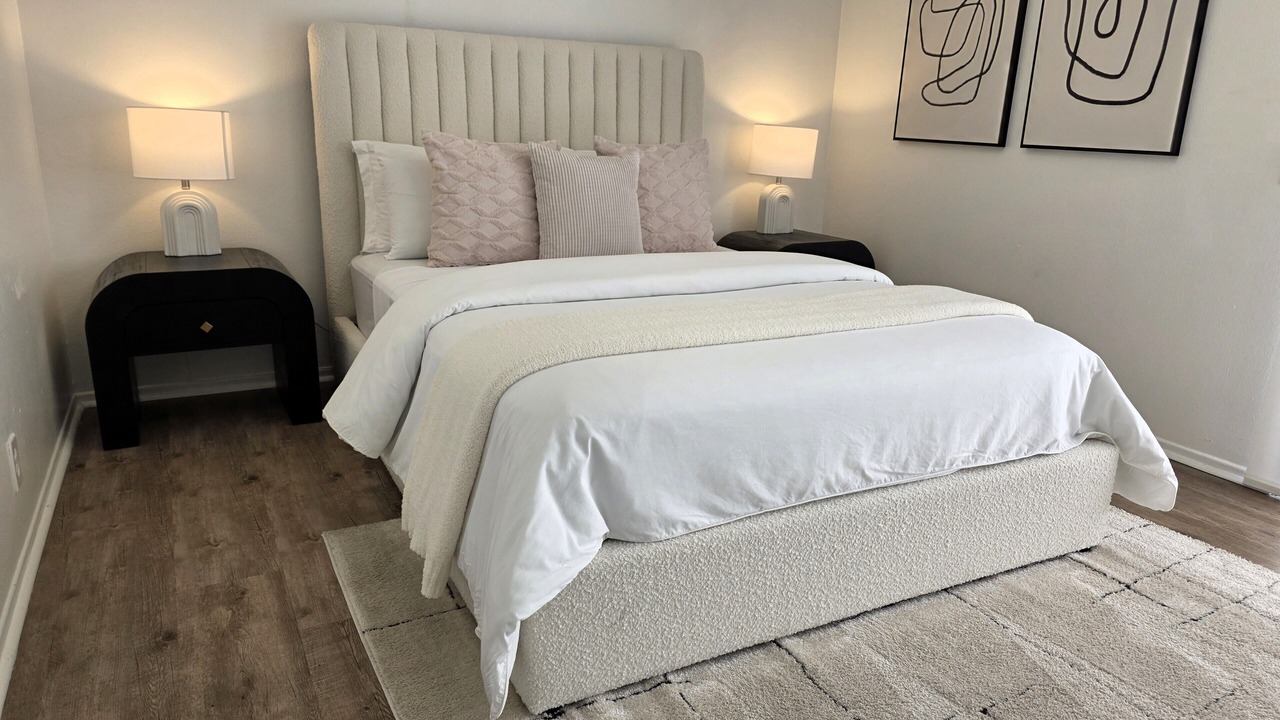 Photo of Bedroom in Beverly Hills