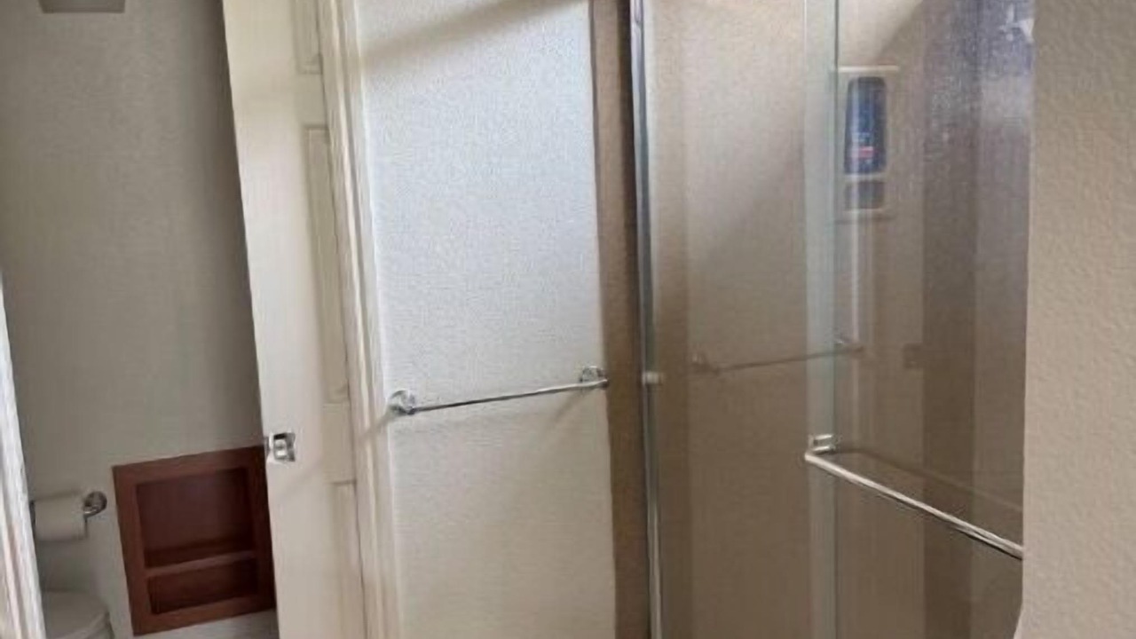 Photo of Bathroom in Lincoln