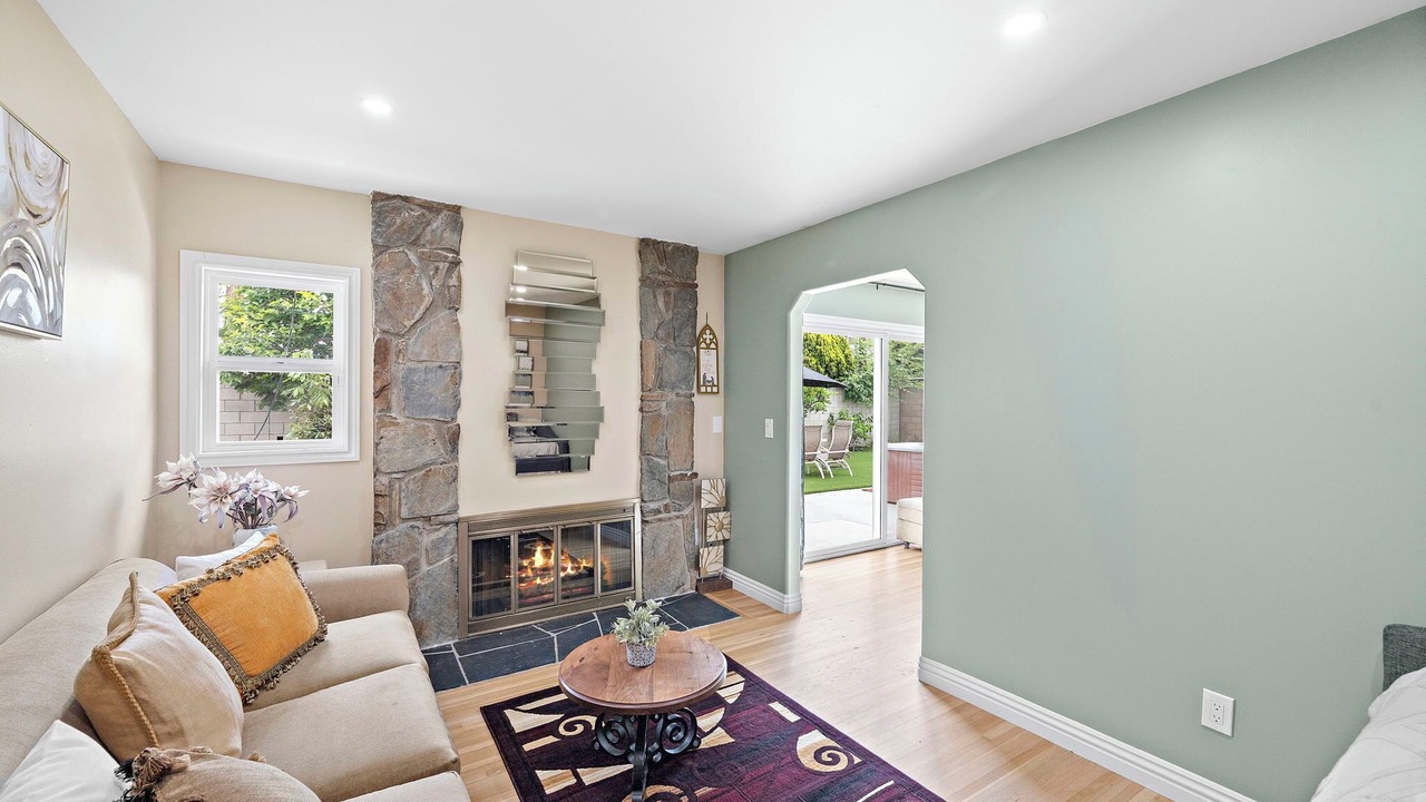 Photo of Livingroom in Southwest Anaheim
