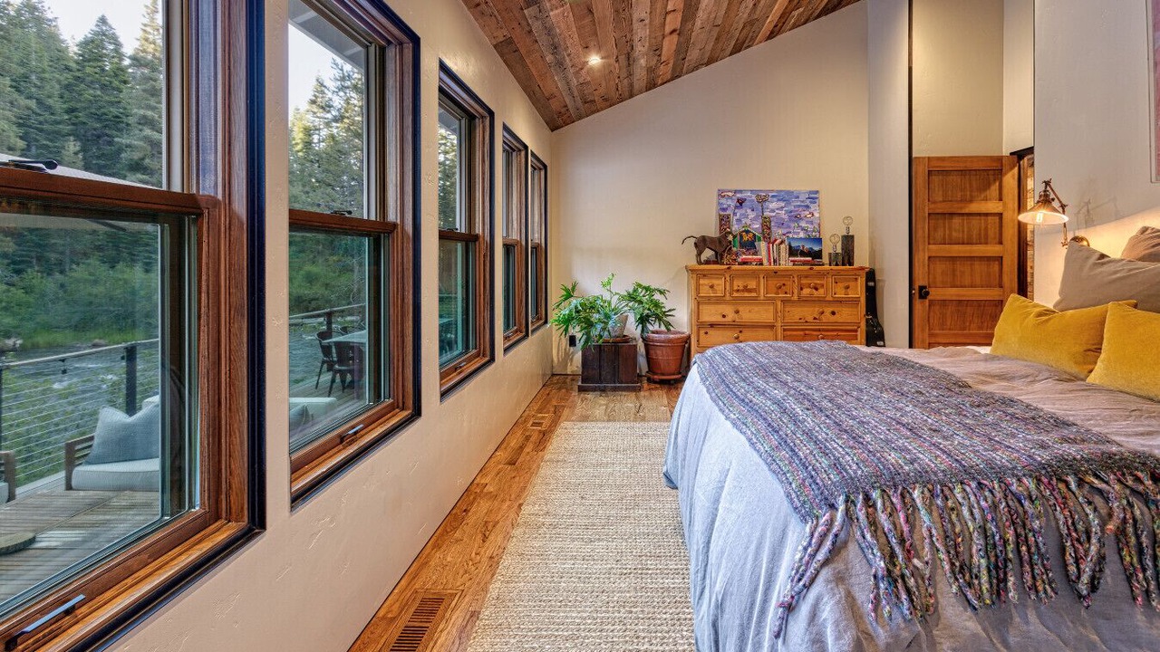 Photo of Bedroom in Tahoe City
