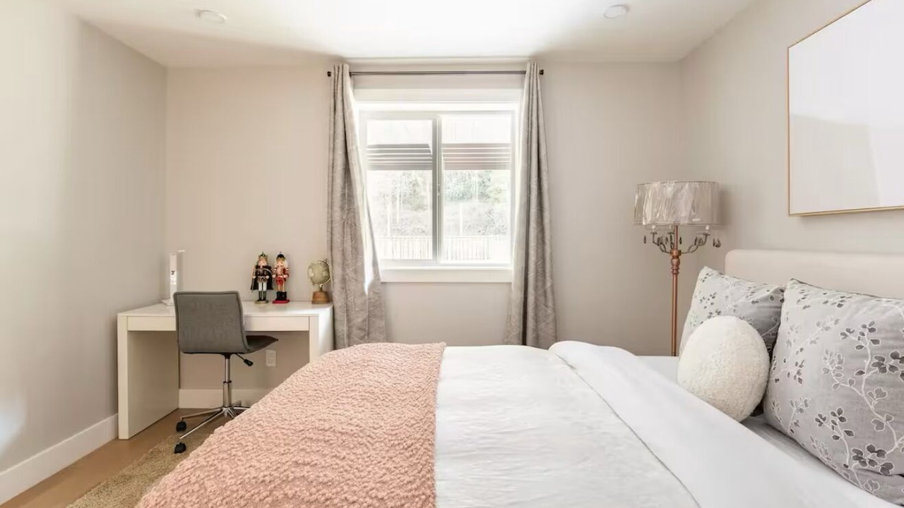 Photo of Bedroom in Daly City