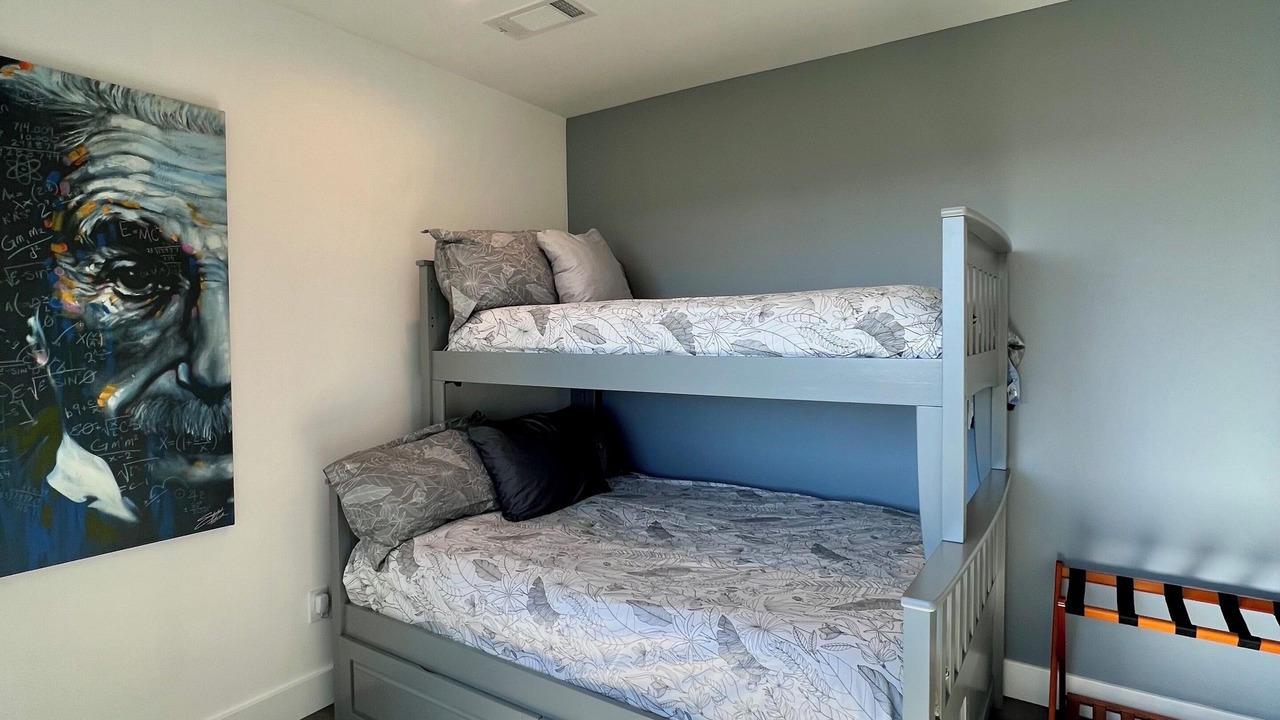 Photo of Bedroom in Volcano