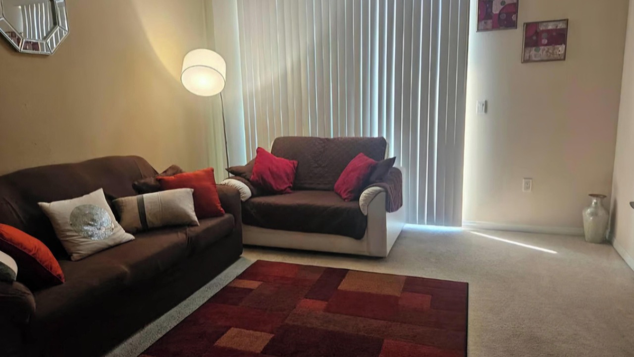Photo of Livingroom in NoHo Arts District
