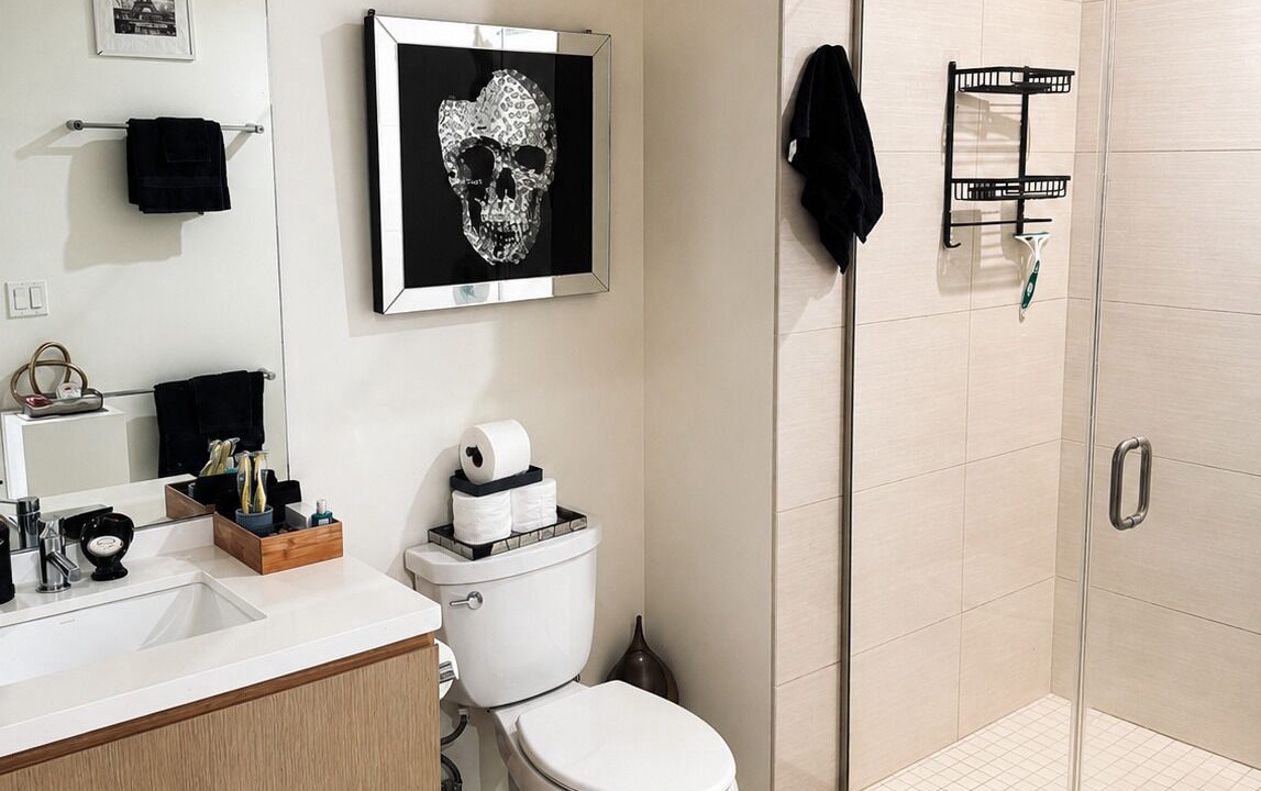Photo of Bathroom in Beverly Grove