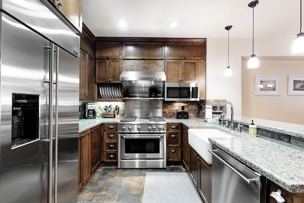 Photo of Kitchen in Woodwinds