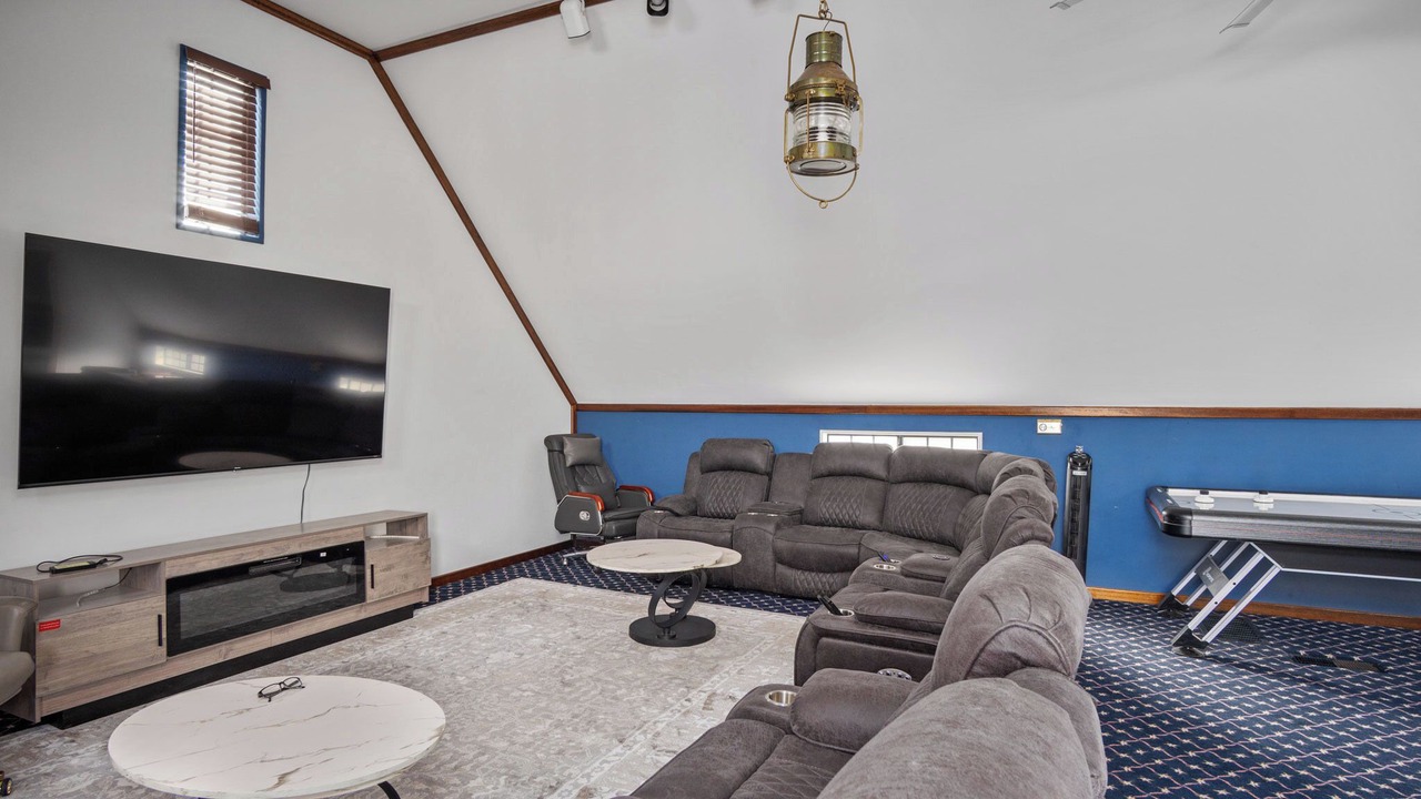 Photo of Livingroom in Porterville