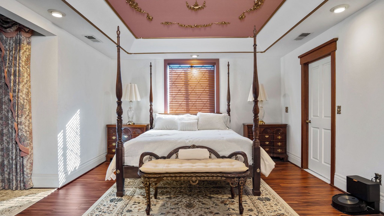 Photo of Bedroom in Porterville