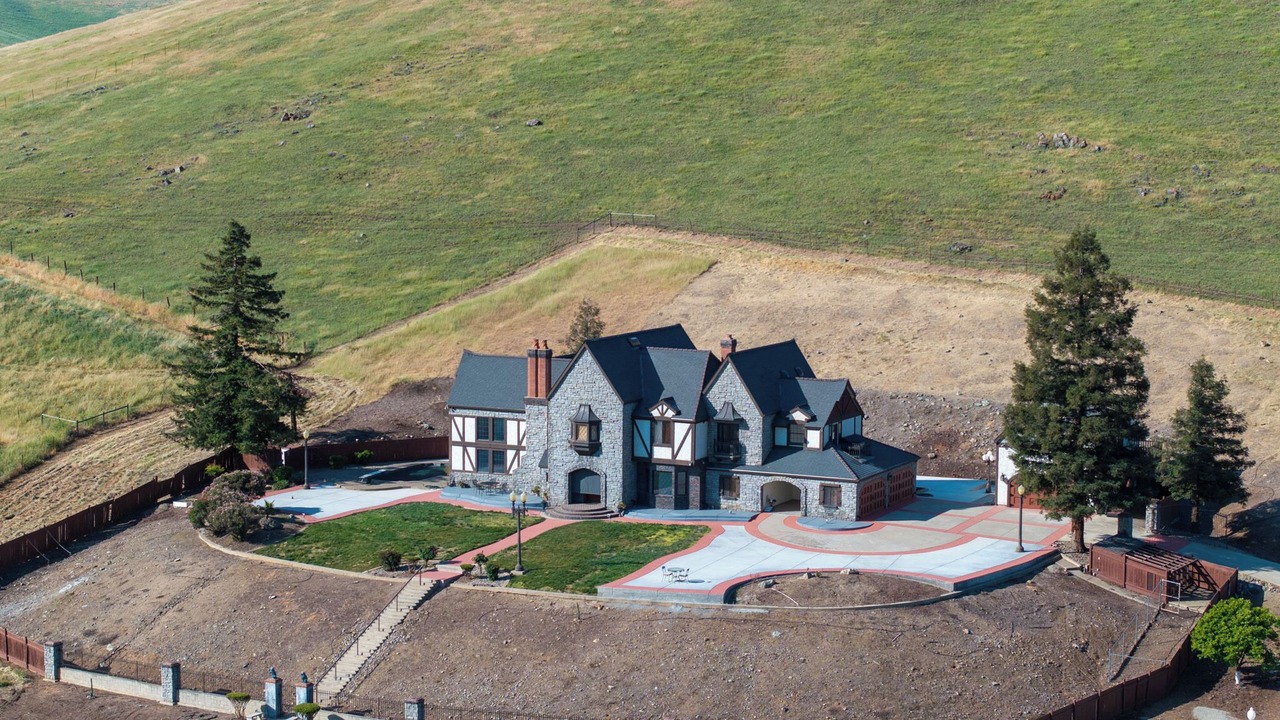 Photo of Outdoor in Porterville