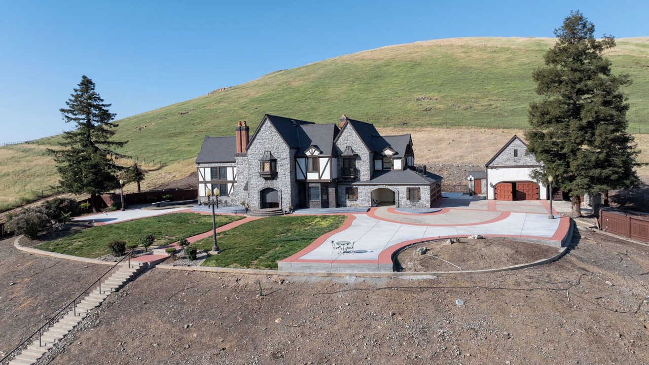 Photo of Outdoor in Porterville