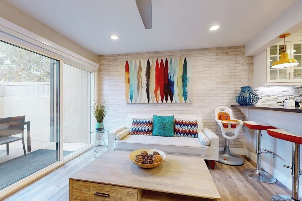 Photo of Livingroom in Hermosa Village
