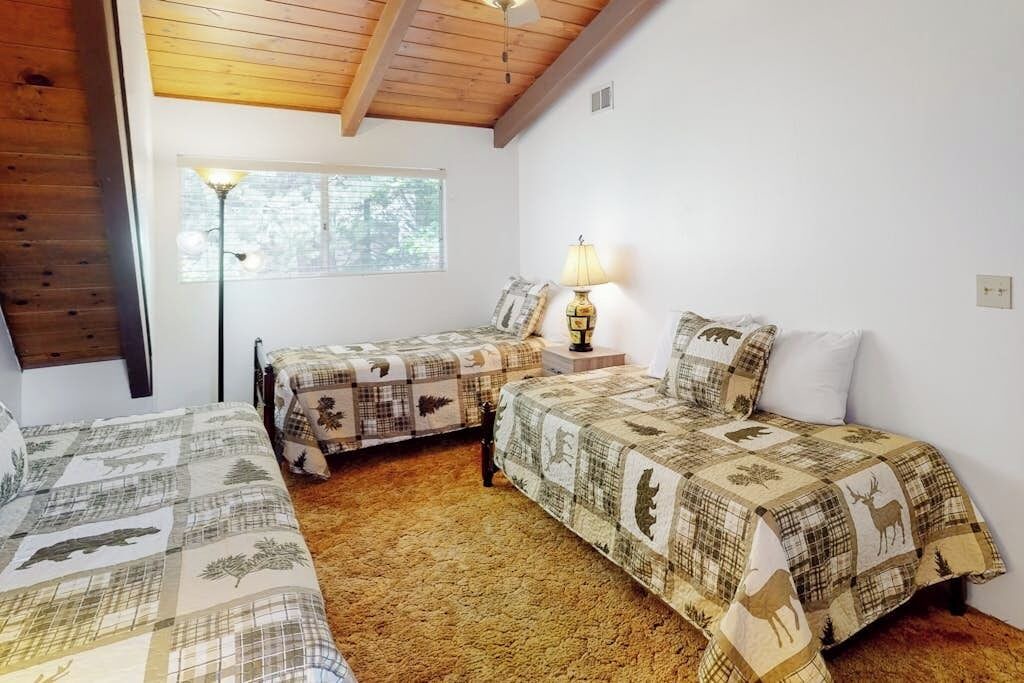 Photo of Bedroom in Blue Jay