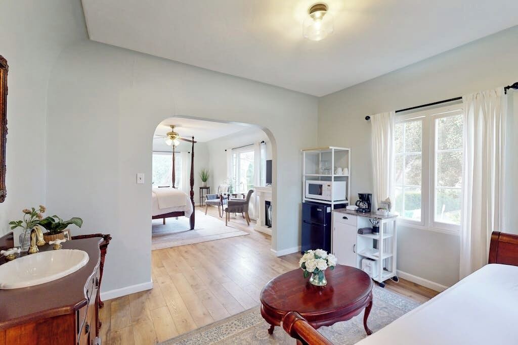 Photo of Bedroom in East Beach
