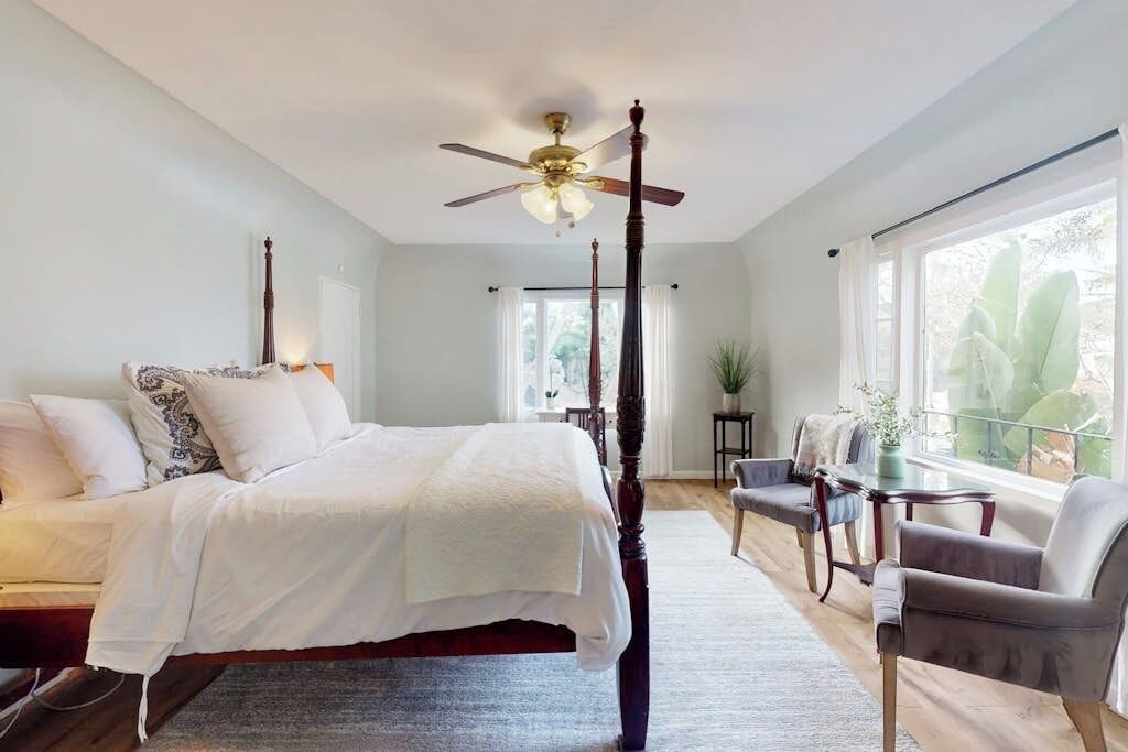 Photo of Bedroom in East Beach
