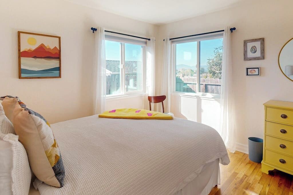 Photo of Bedroom in Seaside
