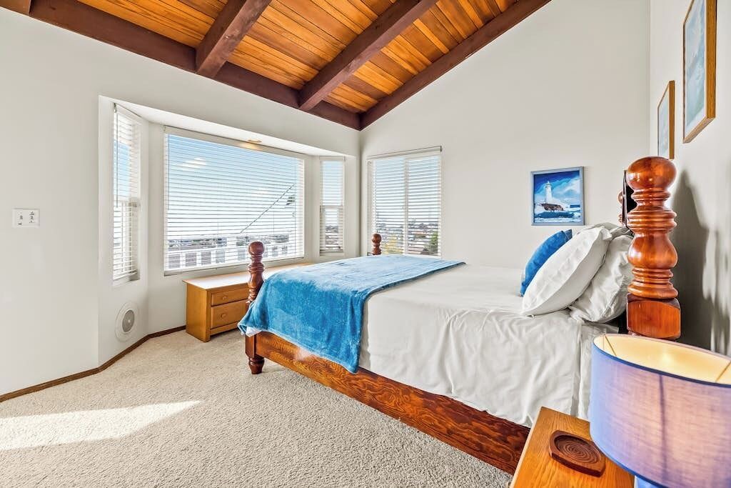 Photo of Bedroom in Marine Terrace