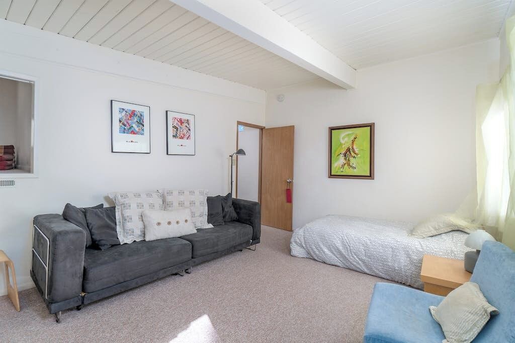 Photo of Bedroom in Marine Terrace