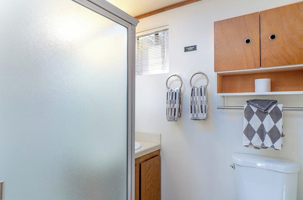 Photo of Bathroom in Marine Terrace