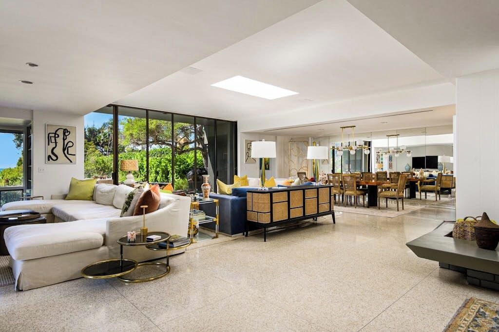 Photo of Livingroom in Montecito