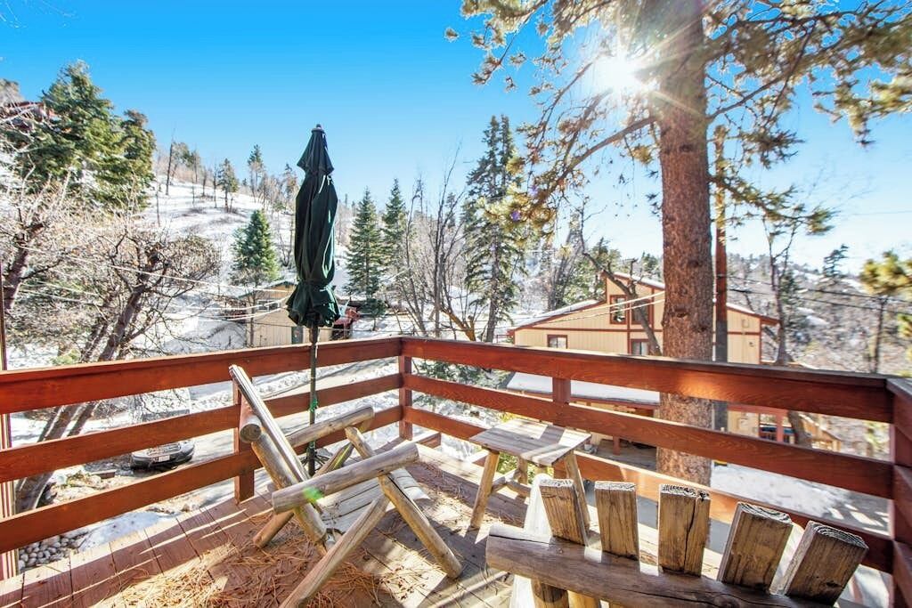 Photo of Outdoor in Green Valley Lake