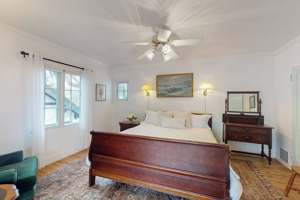 Photo of Bedroom in East Beach