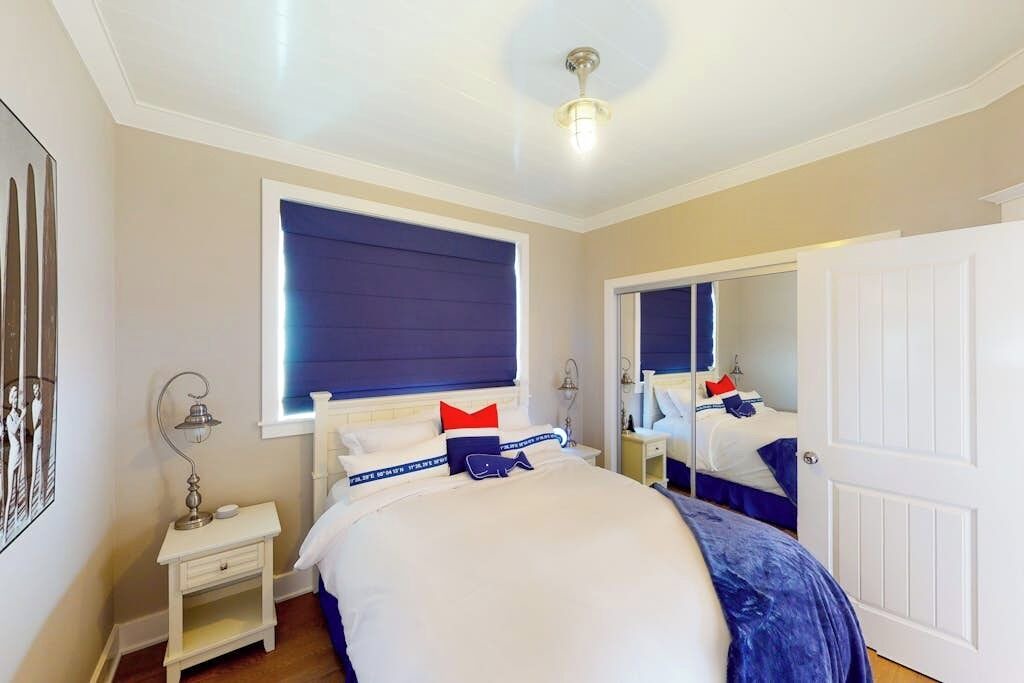 Photo of Bedroom in Old Towne