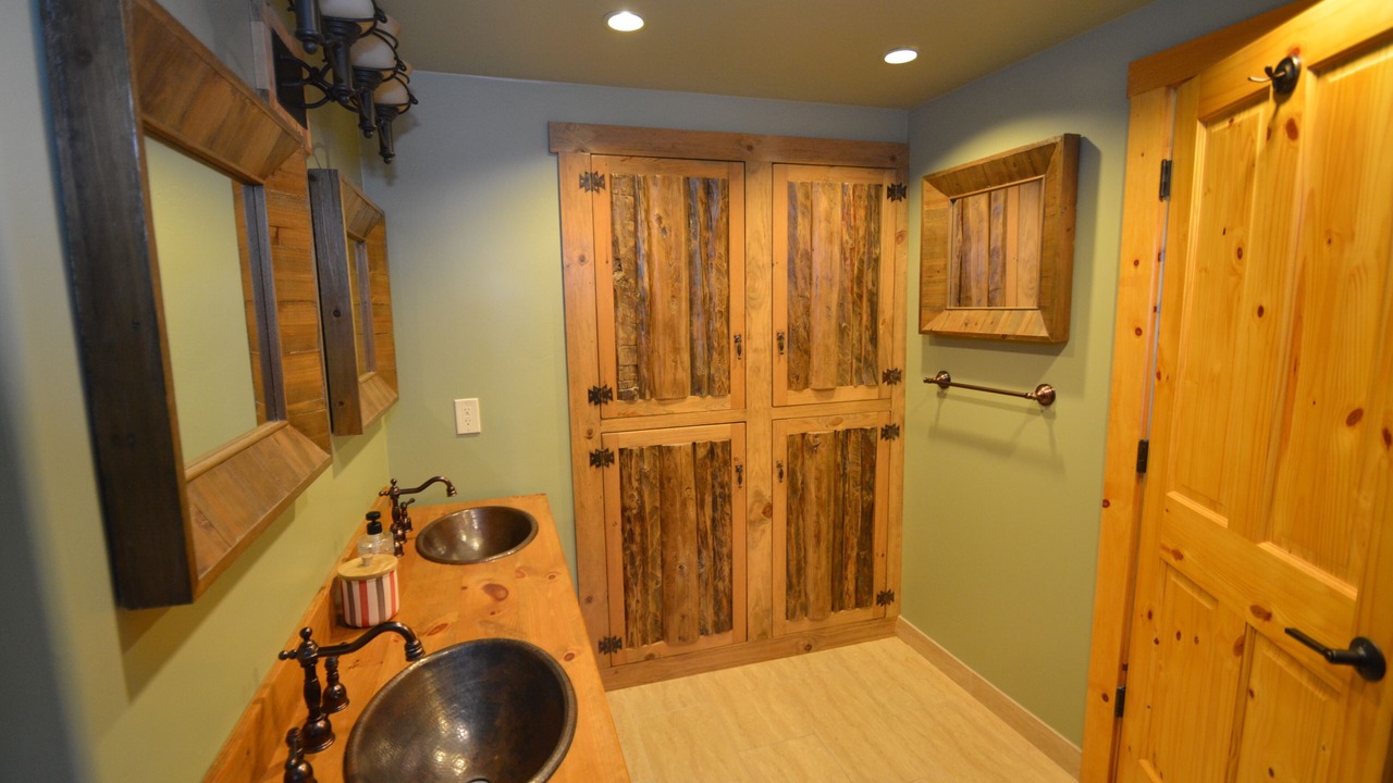 Photo of Bathroom in Bass Lake