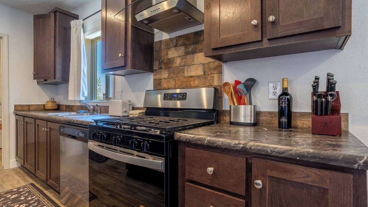 Photo of Kitchen in Crowley Lake