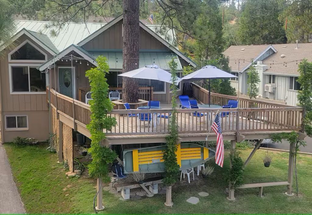 Photo of Outdoor in Bass Lake