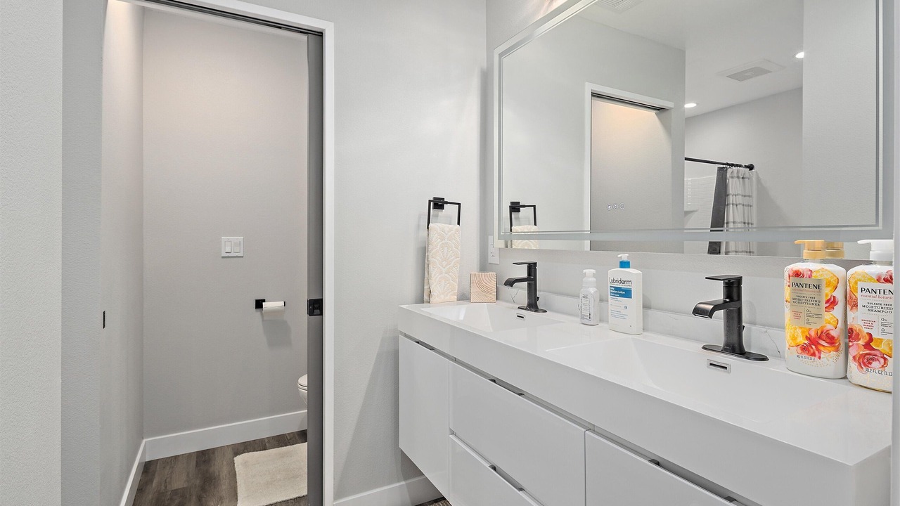 Photo of Bathroom in Lodge Hill