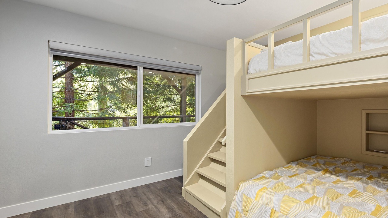 Photo of Bedroom in Lodge Hill