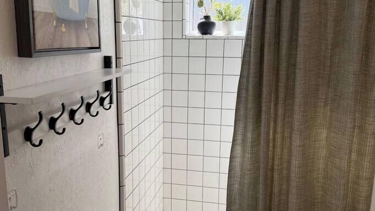 Photo of Bathroom in Inyokern