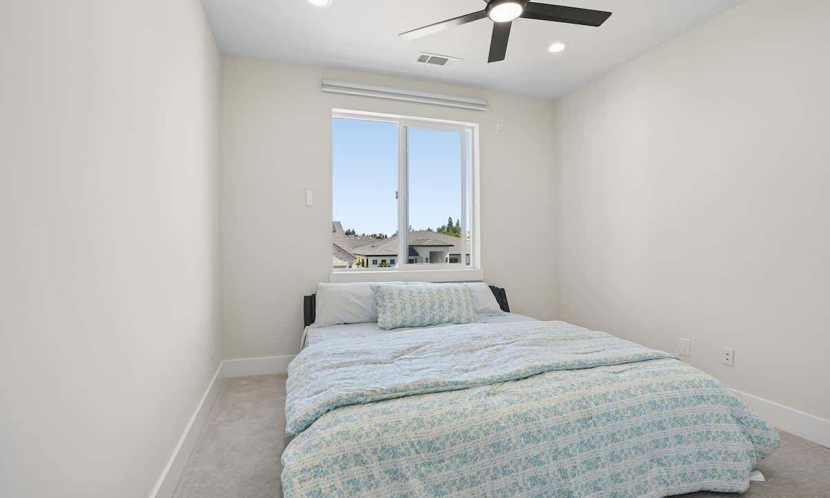 Photo of Bedroom in Lodi