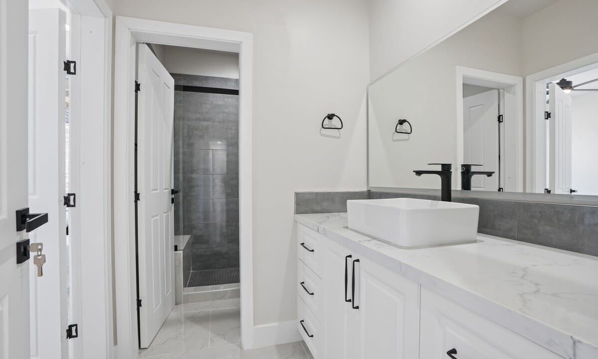 Photo of Bathroom in Lodi