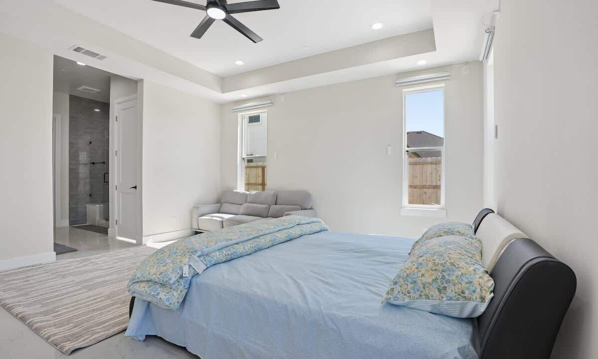 Photo of Bedroom in Lodi