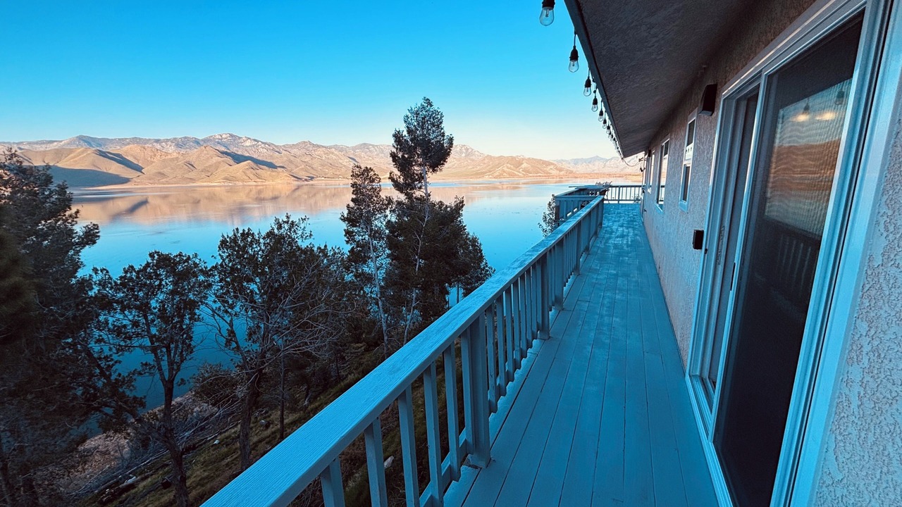 Photo of Bedroom in Lake Isabella