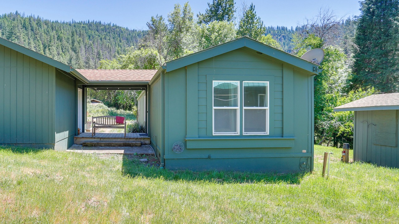 Photo of Outdoor in Douglas City