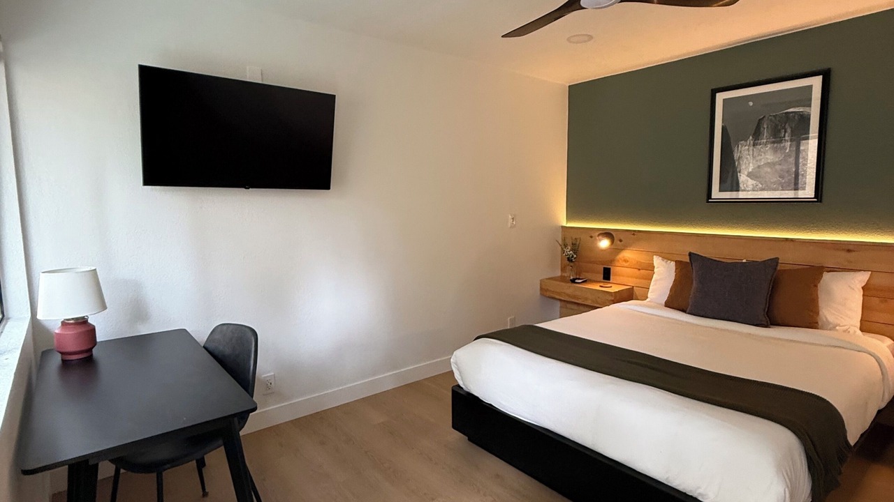 Photo of Bedroom in Yosemite Forks