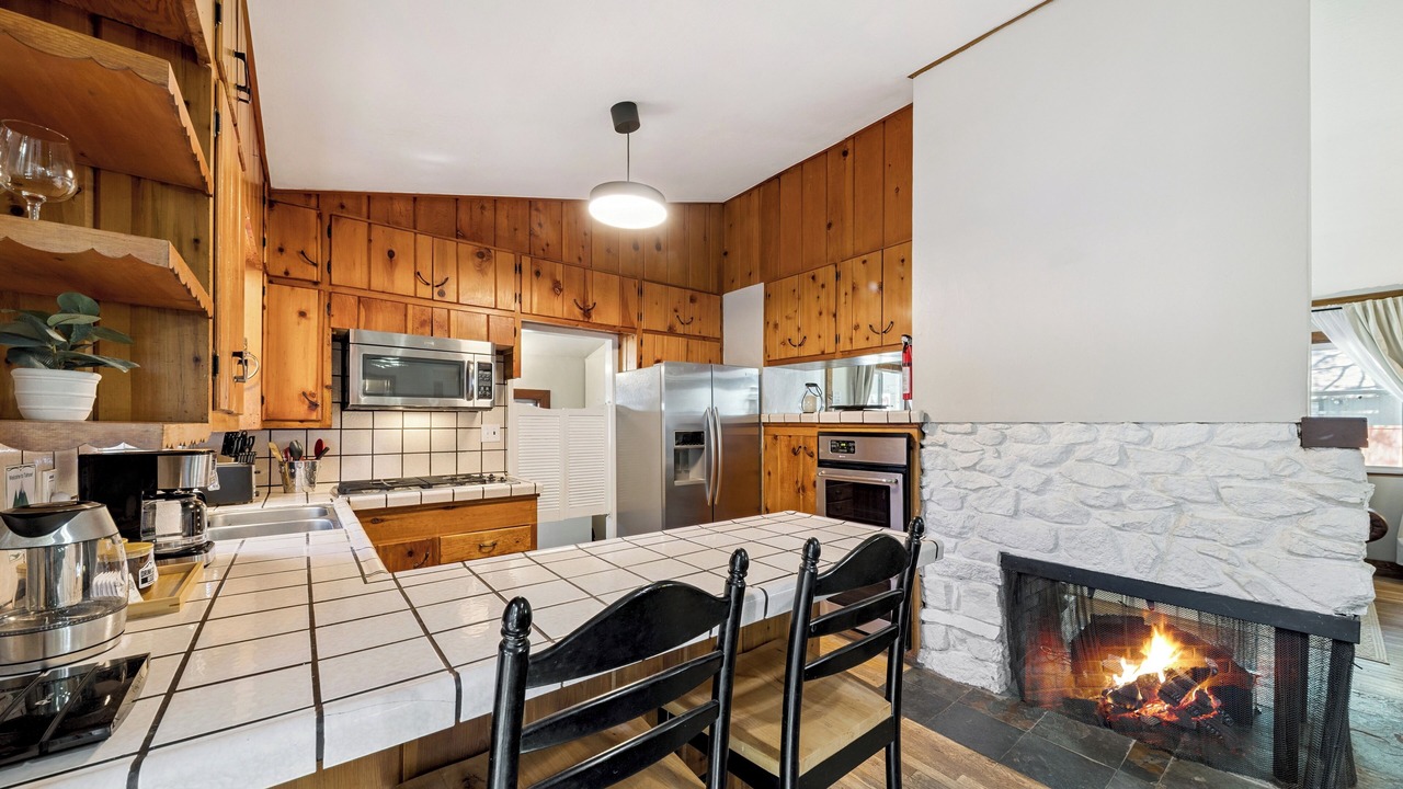 Photo of Livingroom in Sierra Tract