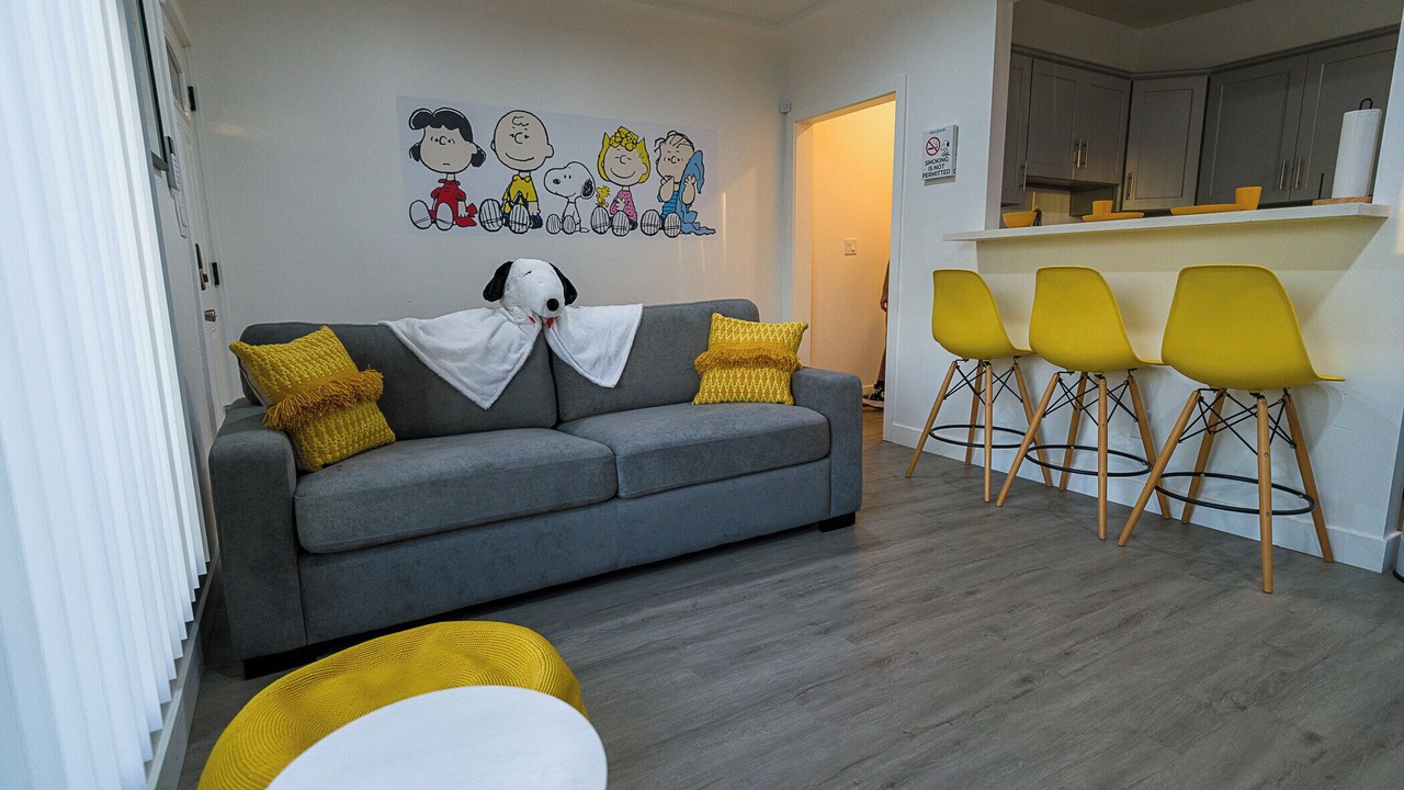 Photo of Livingroom in North Long Beach