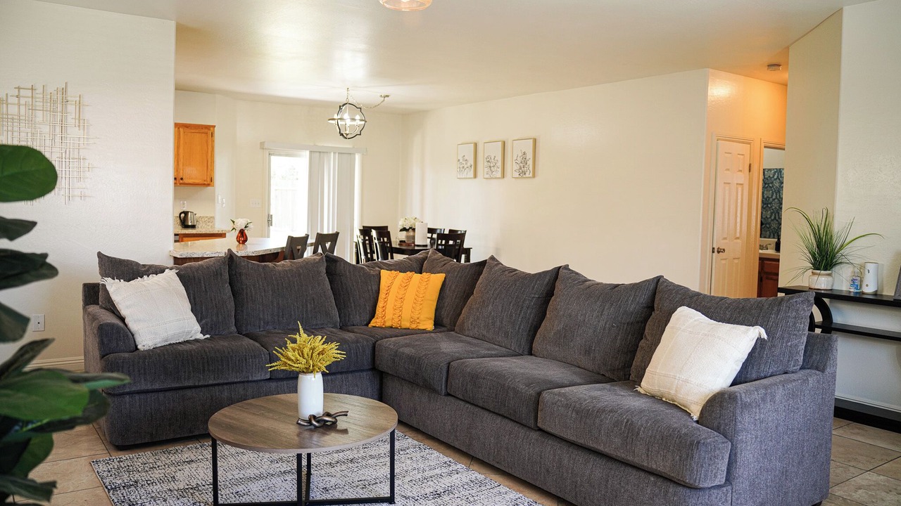 Photo of Livingroom in Pumpkin Center
