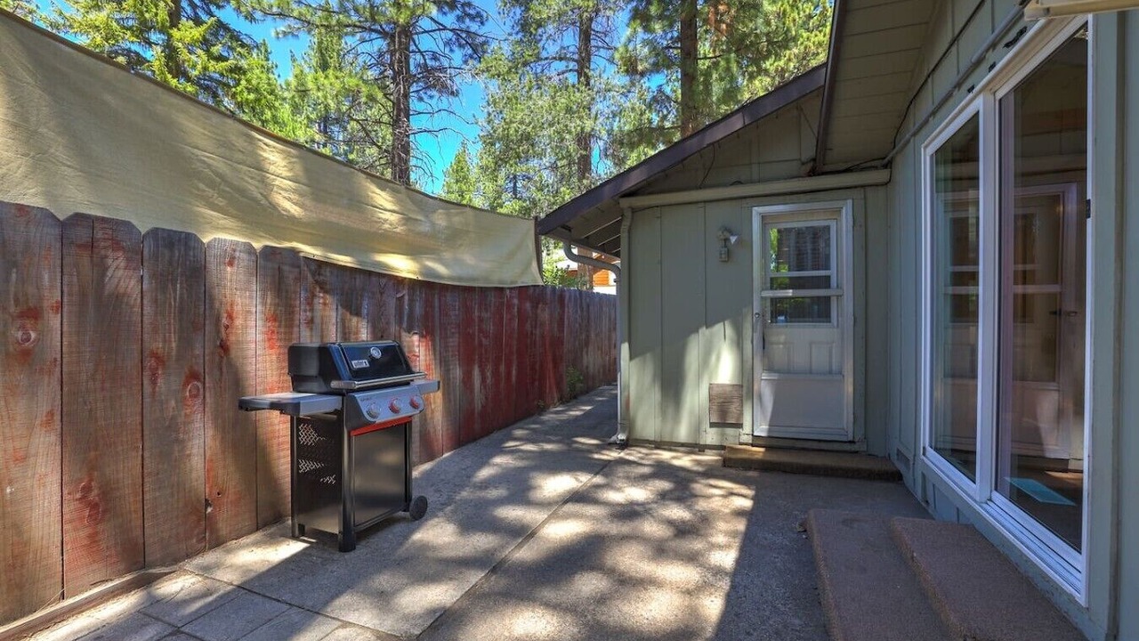 Photo of Patio Balcony in Tahoe Island